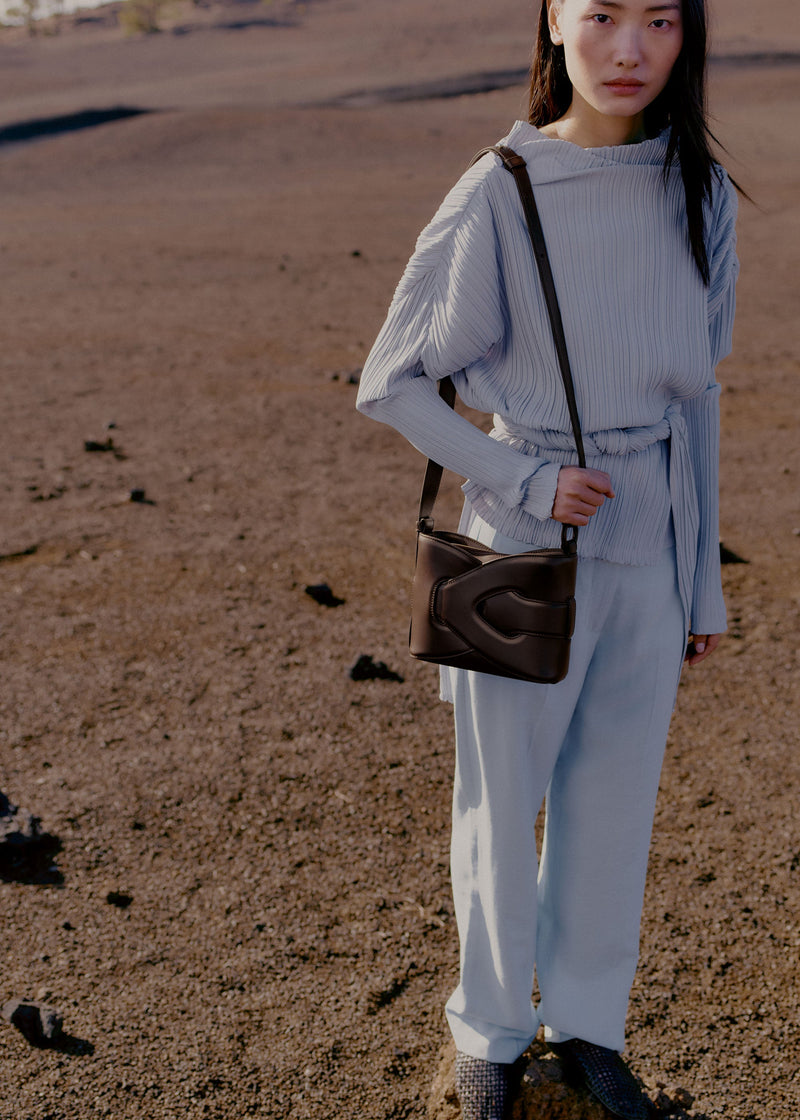 Nodde - Smooth Ebony